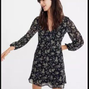 Marguerite Dress in Antique Flora Size 6